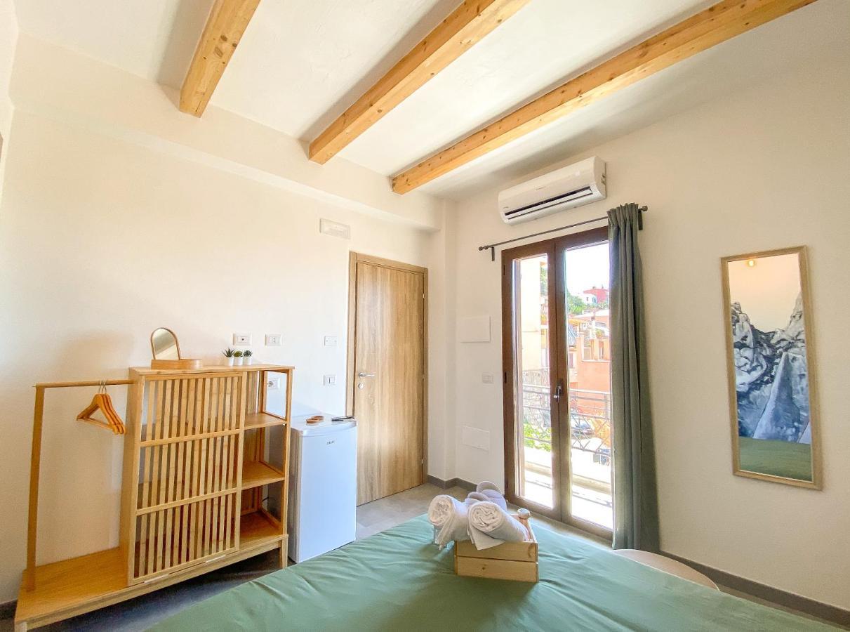 Bedandclimbing Hotel Baunei Kültér fotó